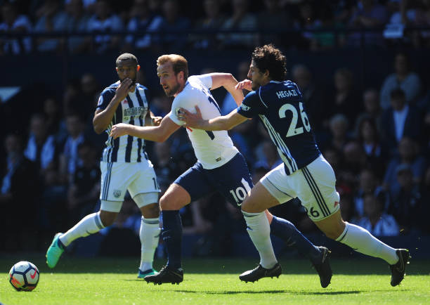 他们不仅负 他们不仅负