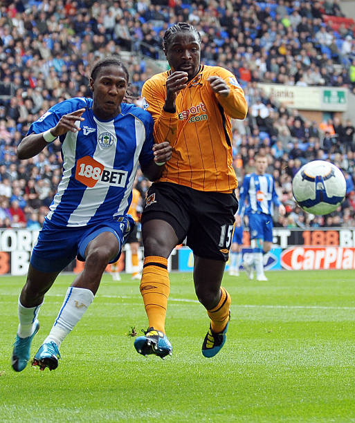 解自身在场 解自身在场