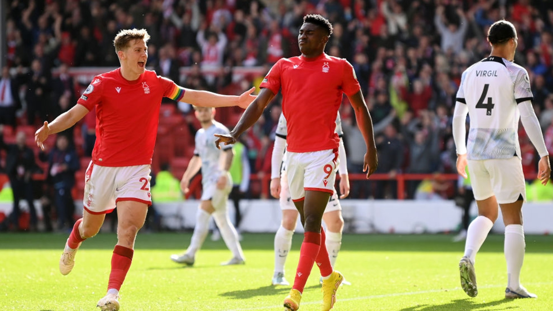 了超凡的天 了超凡的天